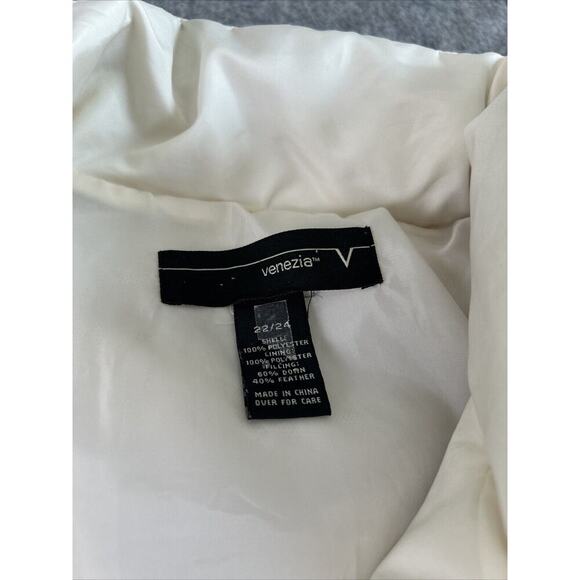 Venezia Jacket Women’s Size 22/24 Puffer Collared White With Pockets - Picture 2 of 11